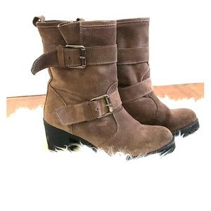 SOLD ❤️❤️ ZARA SUEDE BOOTS ❤️❤️